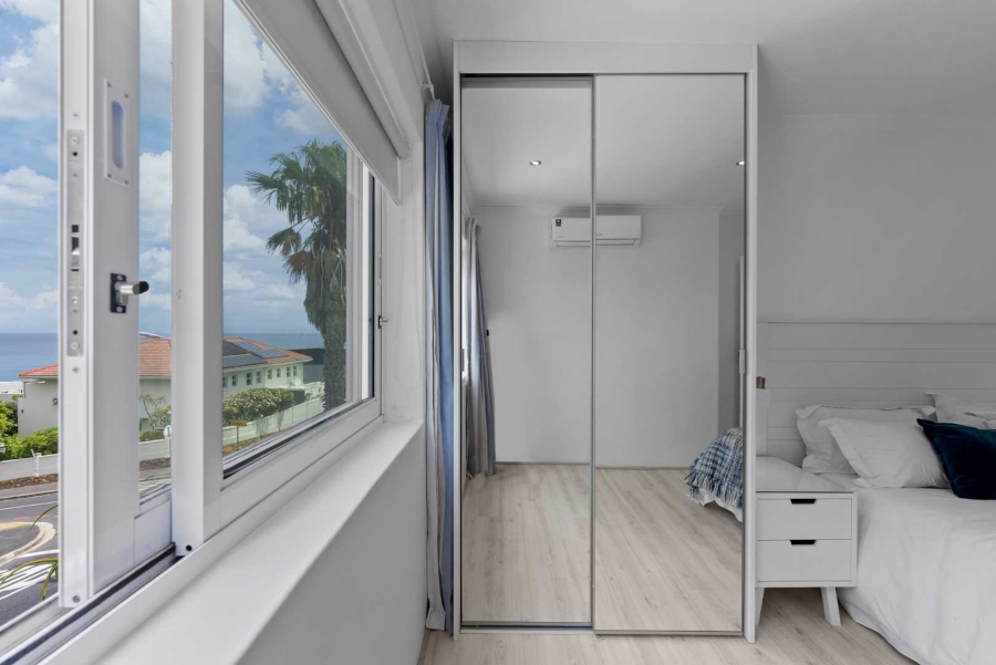 4 Bedroom Property for Sale in Camps Bay Western Cape